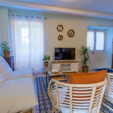 Casa Mario-charming Stone House With Jacuzzi Svetvinčenat