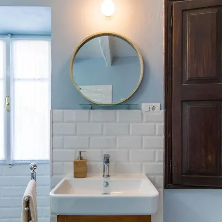 Casa Mario-charming Stone House With Jacuzzi Villa *